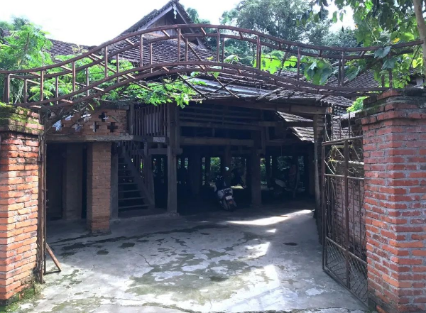 浅析傣族传统建筑民居特点