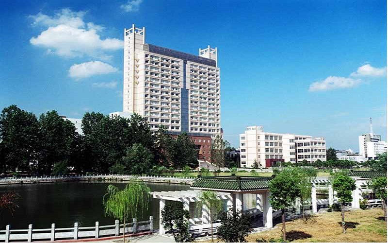 武汉理工大学土木工程与建筑学院