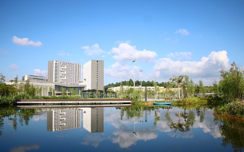 深圳大学土木与交通工程学院