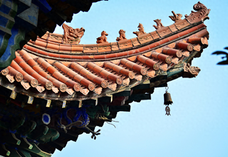 中国古建筑中如何做到冬暖夏凉？