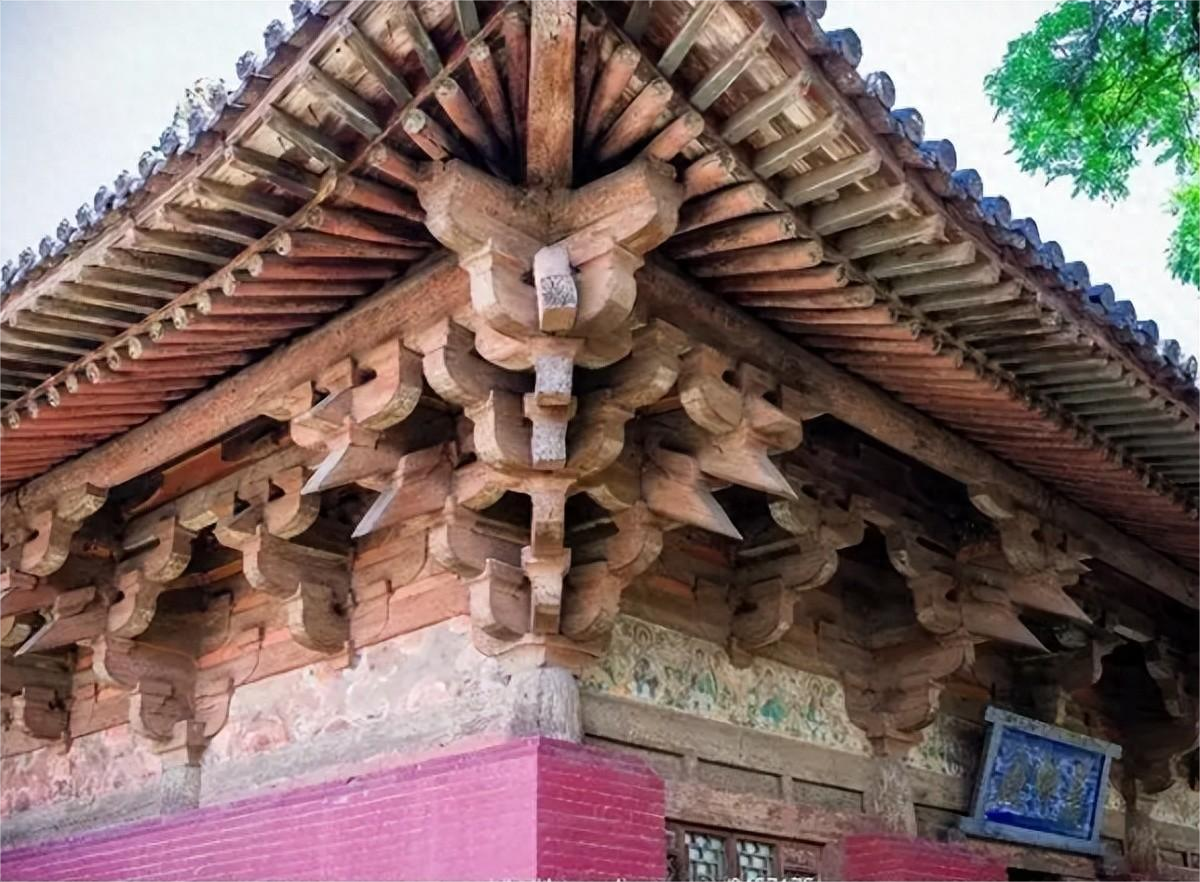 中国古建筑构件：技术与智慧的完美结合