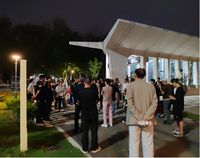 郑州市绿文广场中心全面开展防汛及绿地养护工作