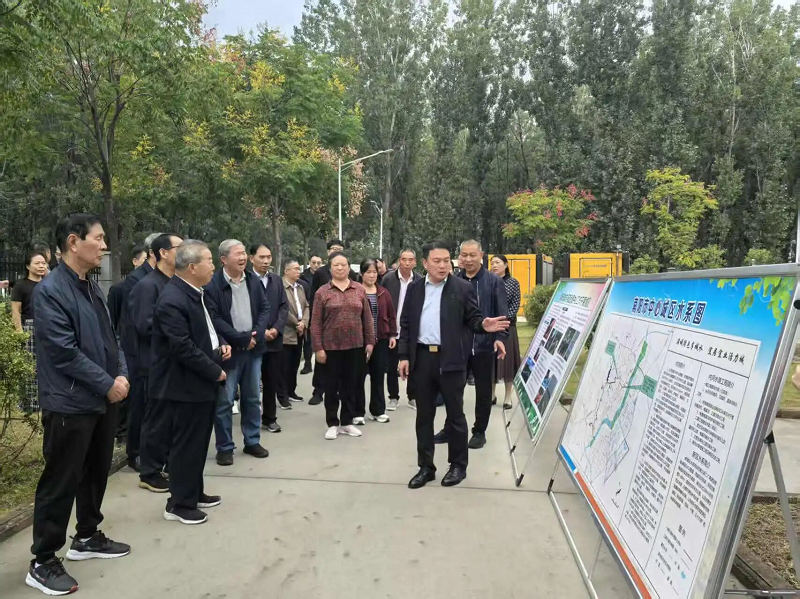 河南南阳城管开放日系列活动上新   解锁“内河焕绿、污水变清、垃圾新生”的城管密码